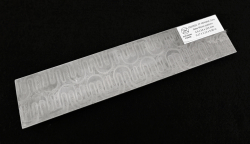 4.4 x 54 x 253 mm MagnaCut Core stainless damascus - New Moon patt.