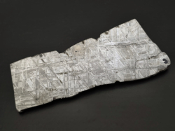 5.5 x 37 x 105 mm Meteorite flat - Muonionalusta